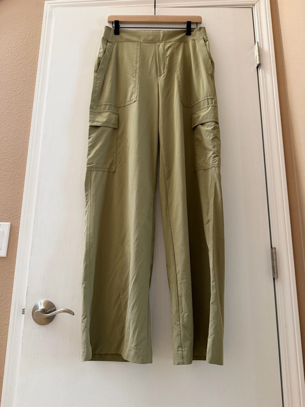 Athleta Olive Green Active Pants 8T